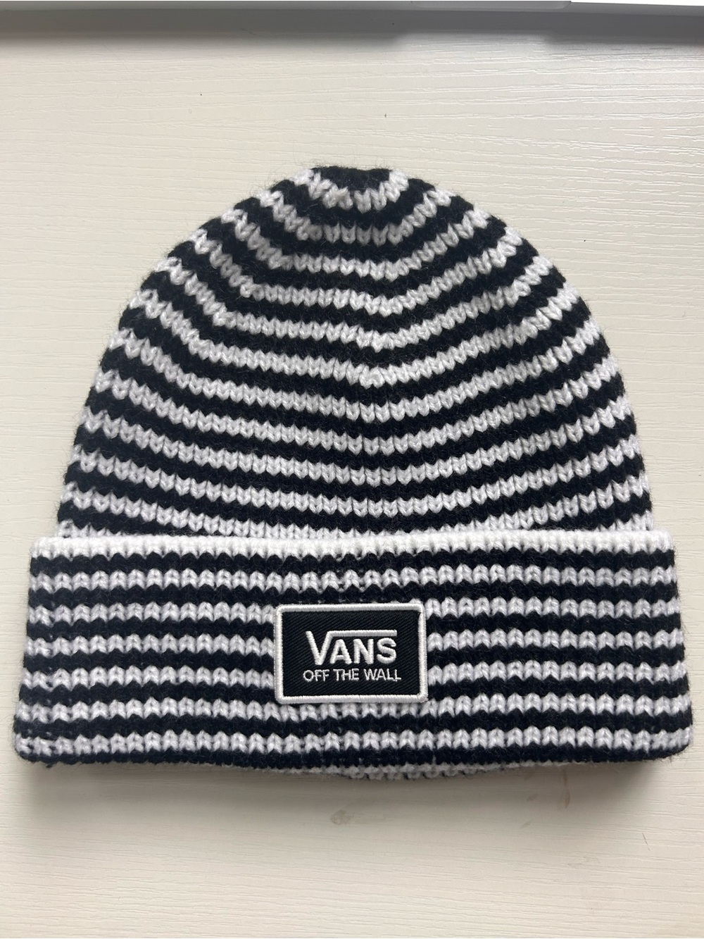 Vans Off The Wall‎ Black & White Stripes Youth Beanie Knit Hat Cuffed Skater
